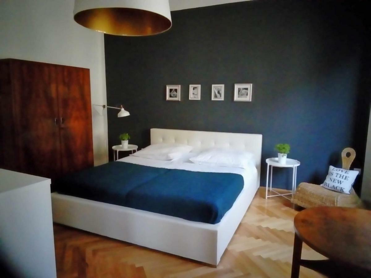 Luxury Old Town Apartment Pula Eksteriør billede